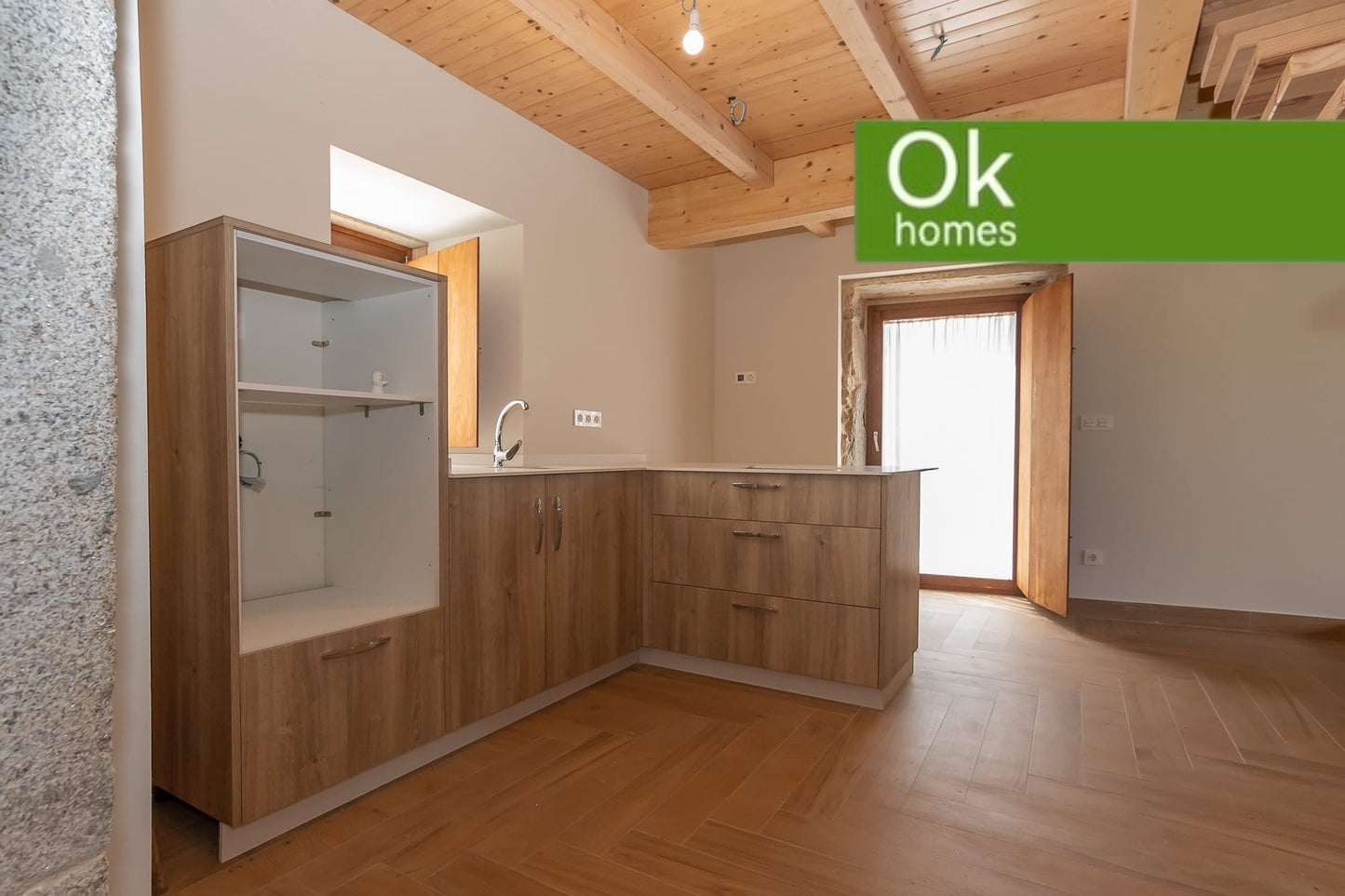 CASA RÚSTICA - MELIDE - AA/229M - 225