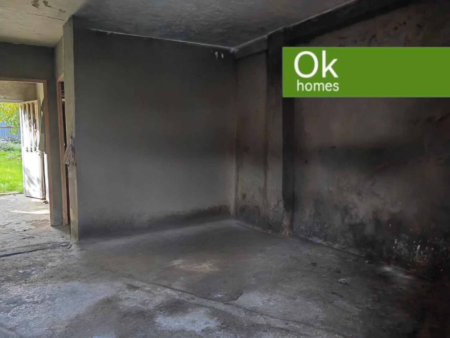 CASA V. - CORUÑA - ALCAMPO - AA/610 - 235