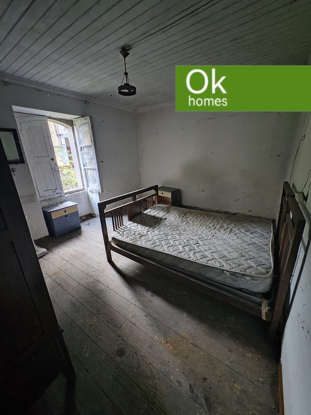 CASA V - GUITIRIZ (LUGO) - AA/400 - 99