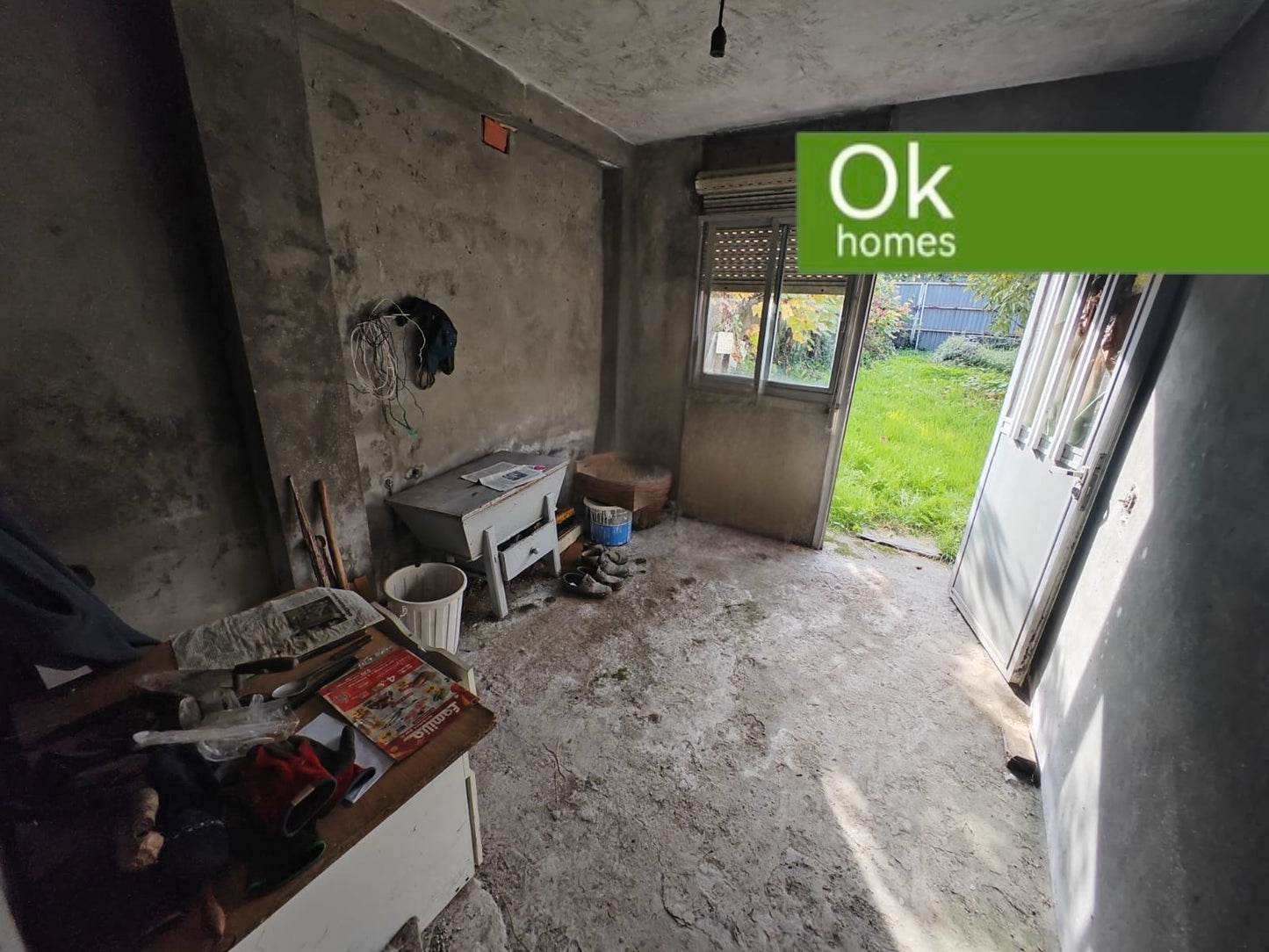 CASA V. - CORUÑA - ALCAMPO - AA/610 - 235