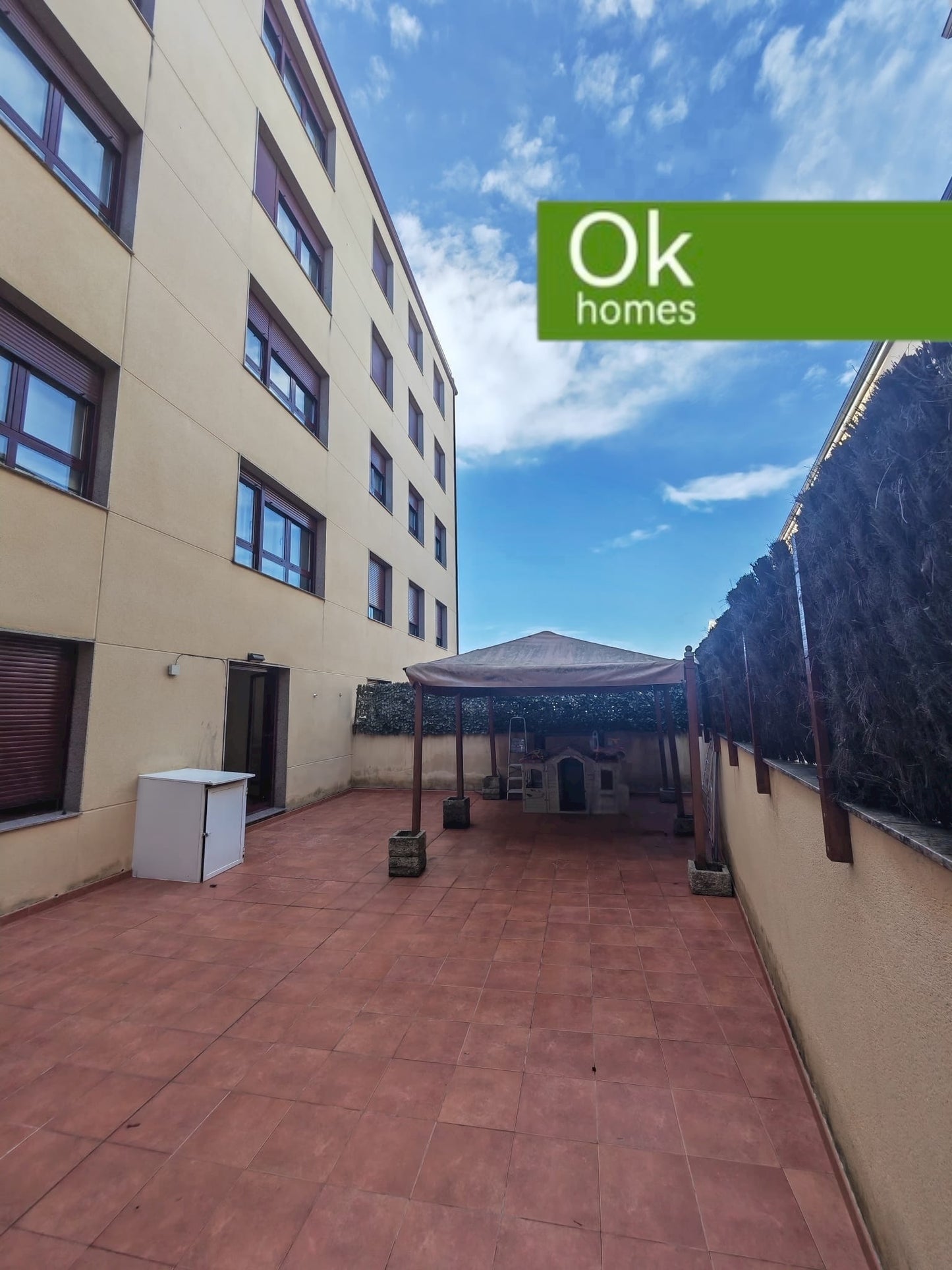 CARRAL - PISO  VENTA - REF: AA/181 - 152