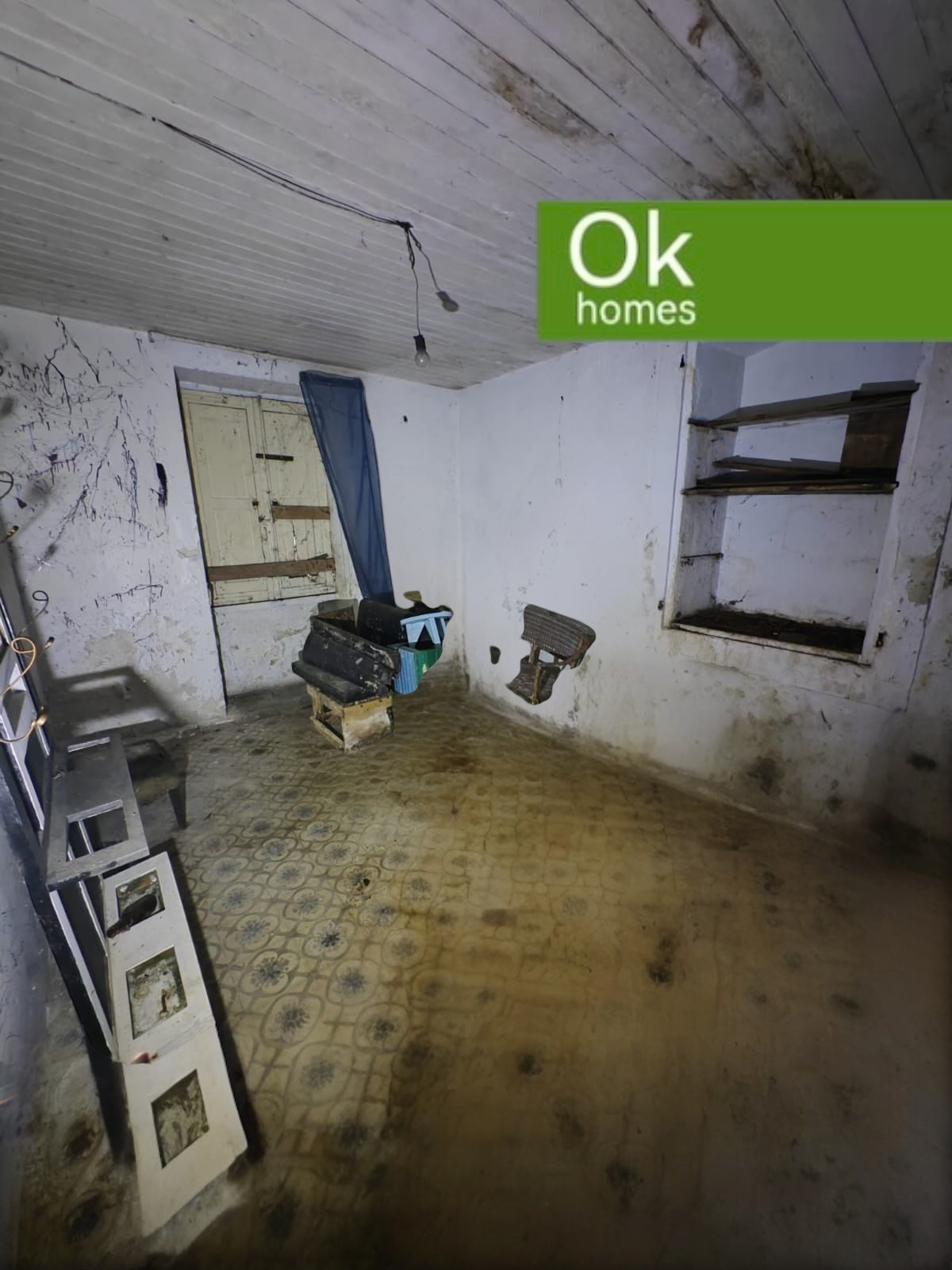 CASA V - GUITIRIZ (LUGO) - AA/400 - 99