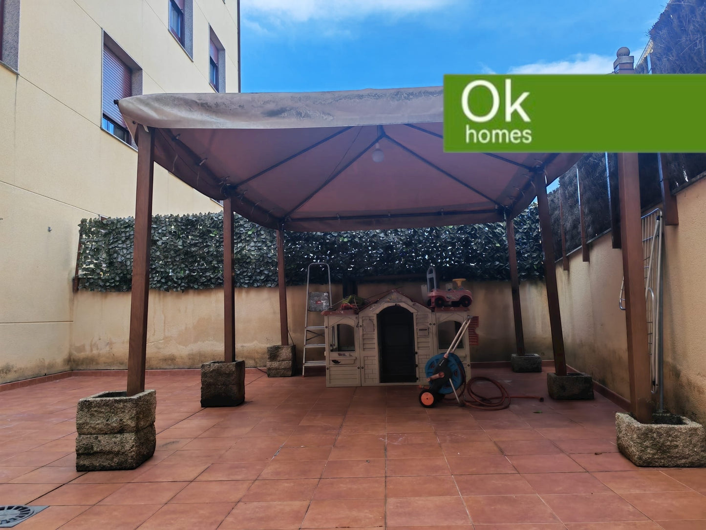 CARRAL - PISO  VENTA - REF: AA/181 - 152