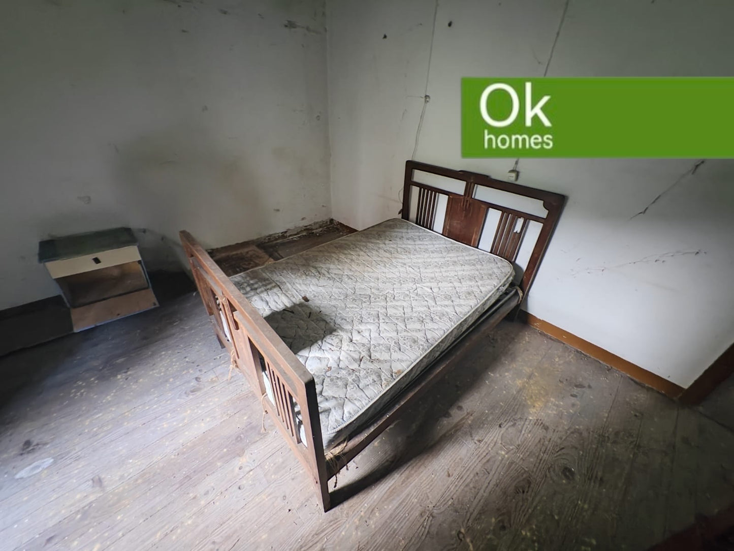 CASA V - GUITIRIZ (LUGO) - AA/400 - 99