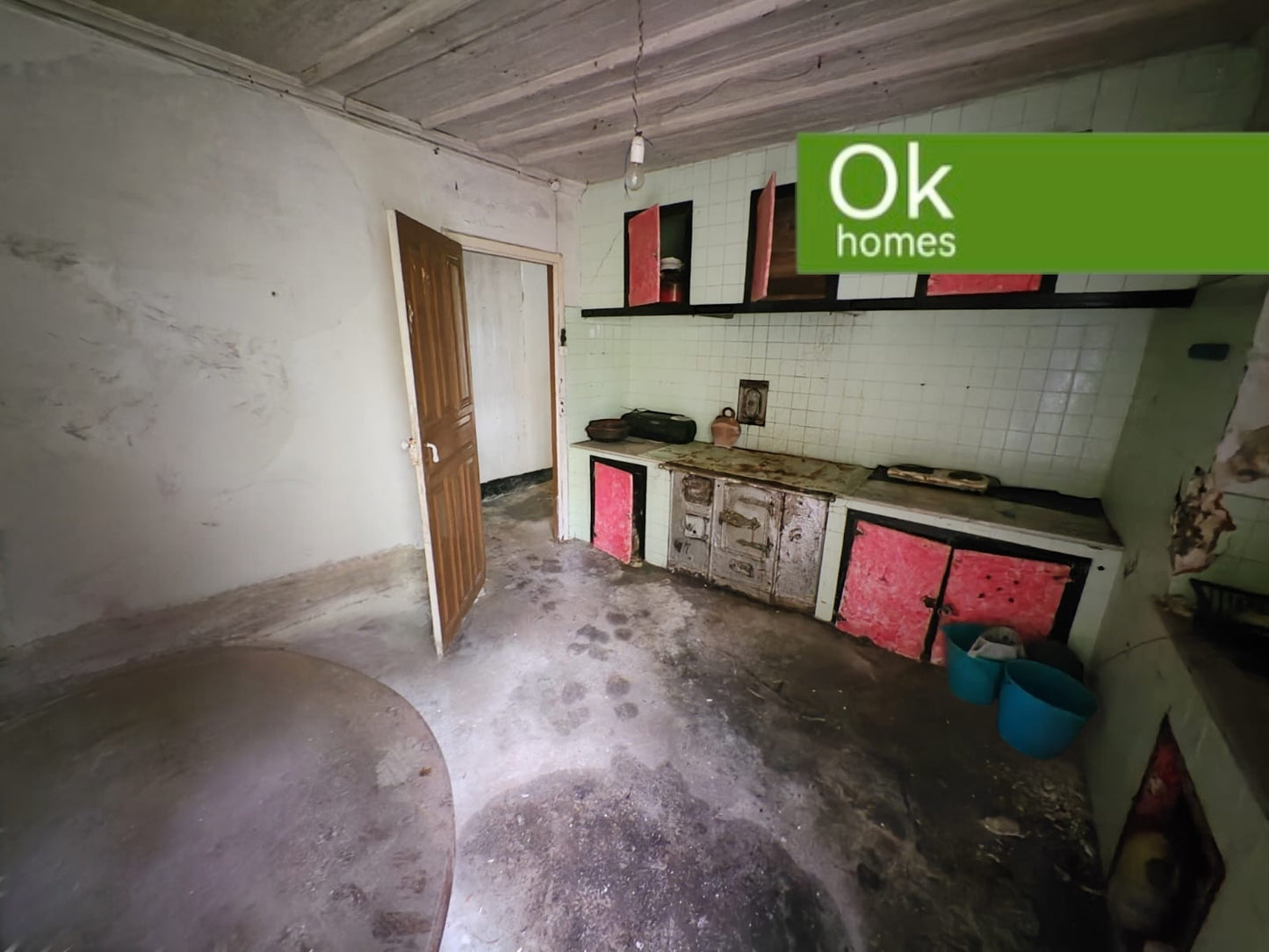 CASA V - GUITIRIZ (LUGO) - AA/400 - 99