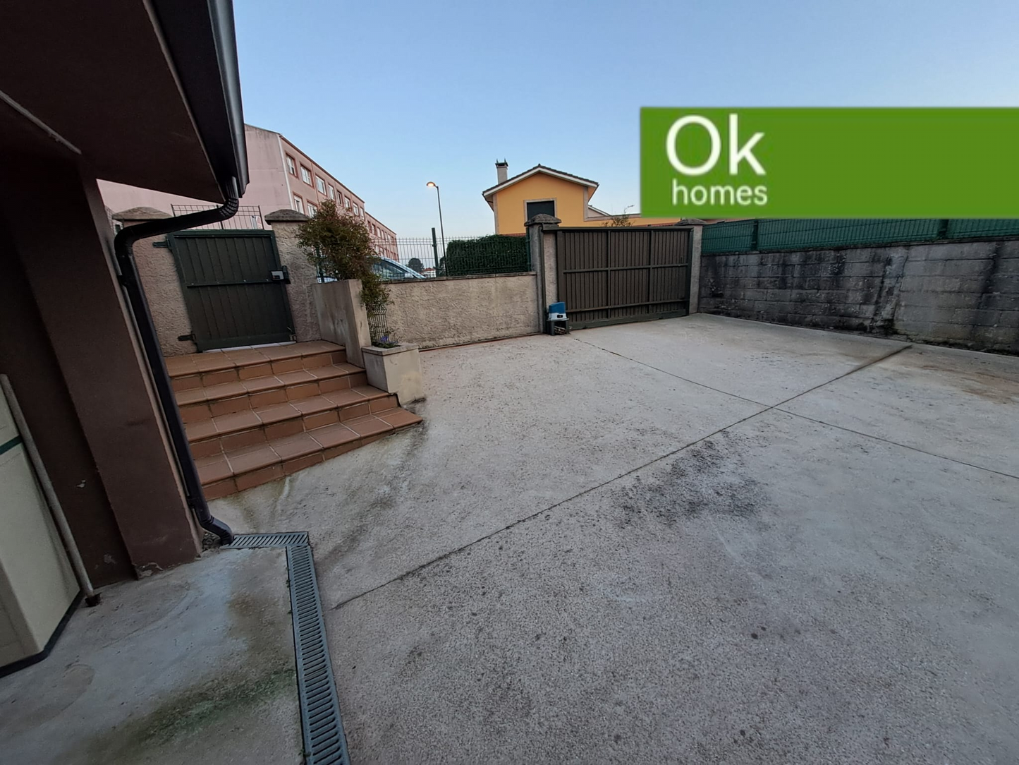 CHALET - VENTA - OLEIROS - AA/381M - 649