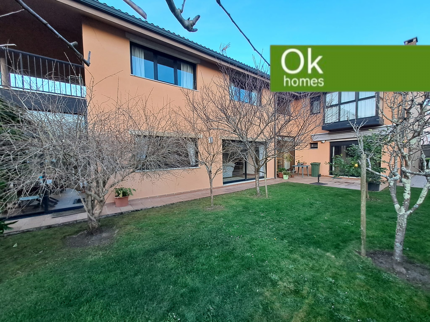 CHALET - VENTA - OLEIROS - AA/381M - 649