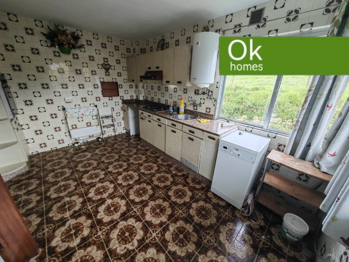 CASA V - SOBRADO  - AA/100 - 110