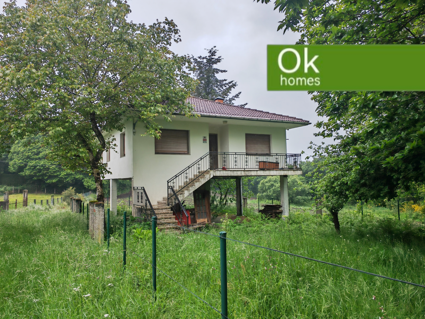 CASA V - SOBRADO  - AA/820 - 85