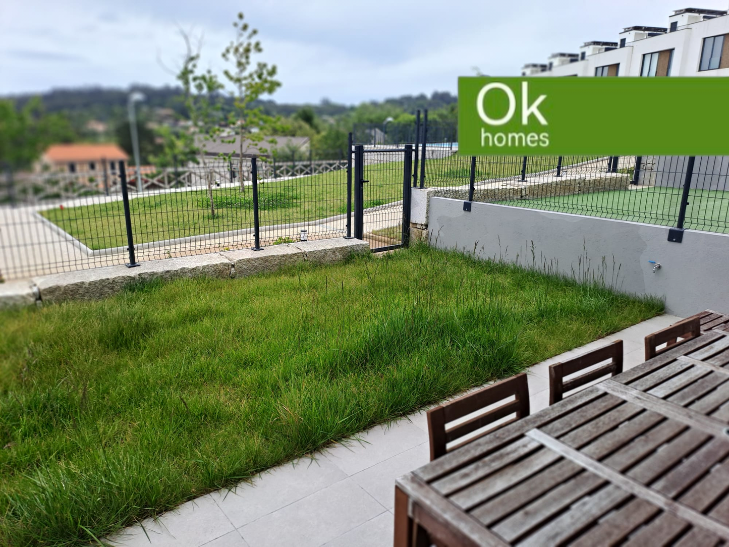 CHALET ADOSADO - VENTA - OLEIROS - AA/318M - 570