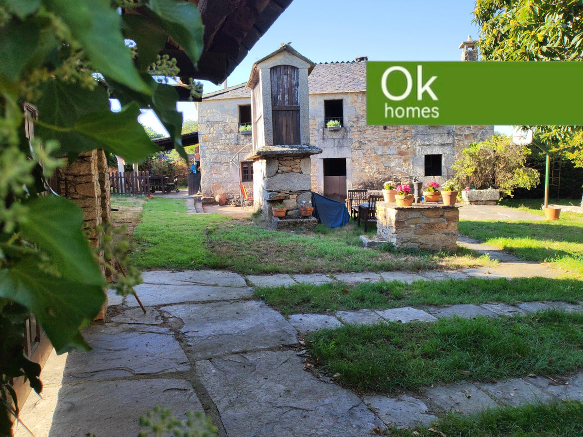 CASA V - LUGO (Outeiro Rei) - AA/649 - 440