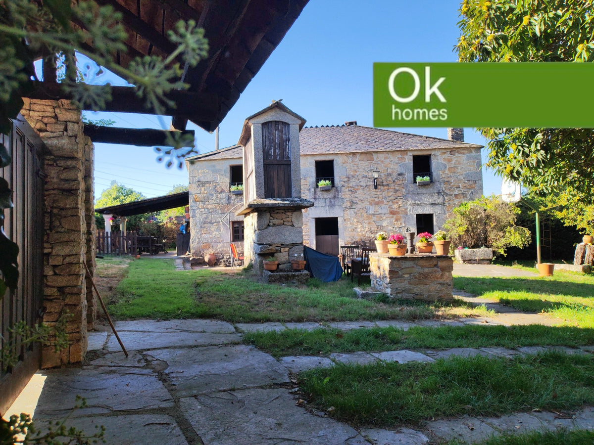 CASA V - LUGO (Outeiro Rei) - AA/649 - 440