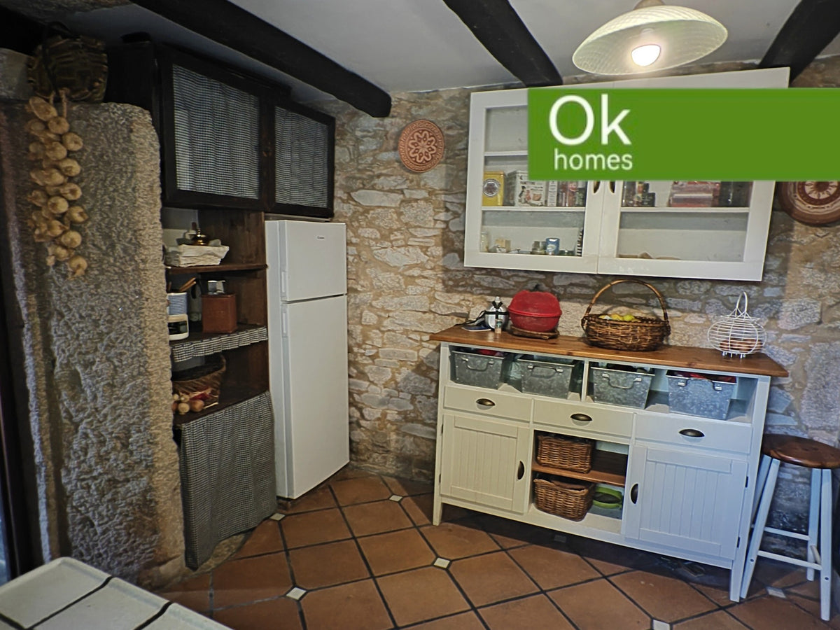 CASA V - LUGO (Outeiro Rei) - AA/649 - 440