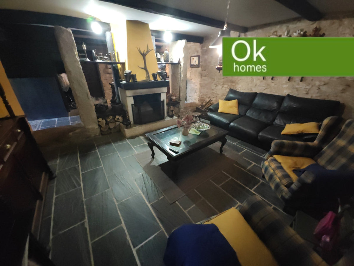CASA V - LUGO (Outeiro Rei) - AA/649 - 440