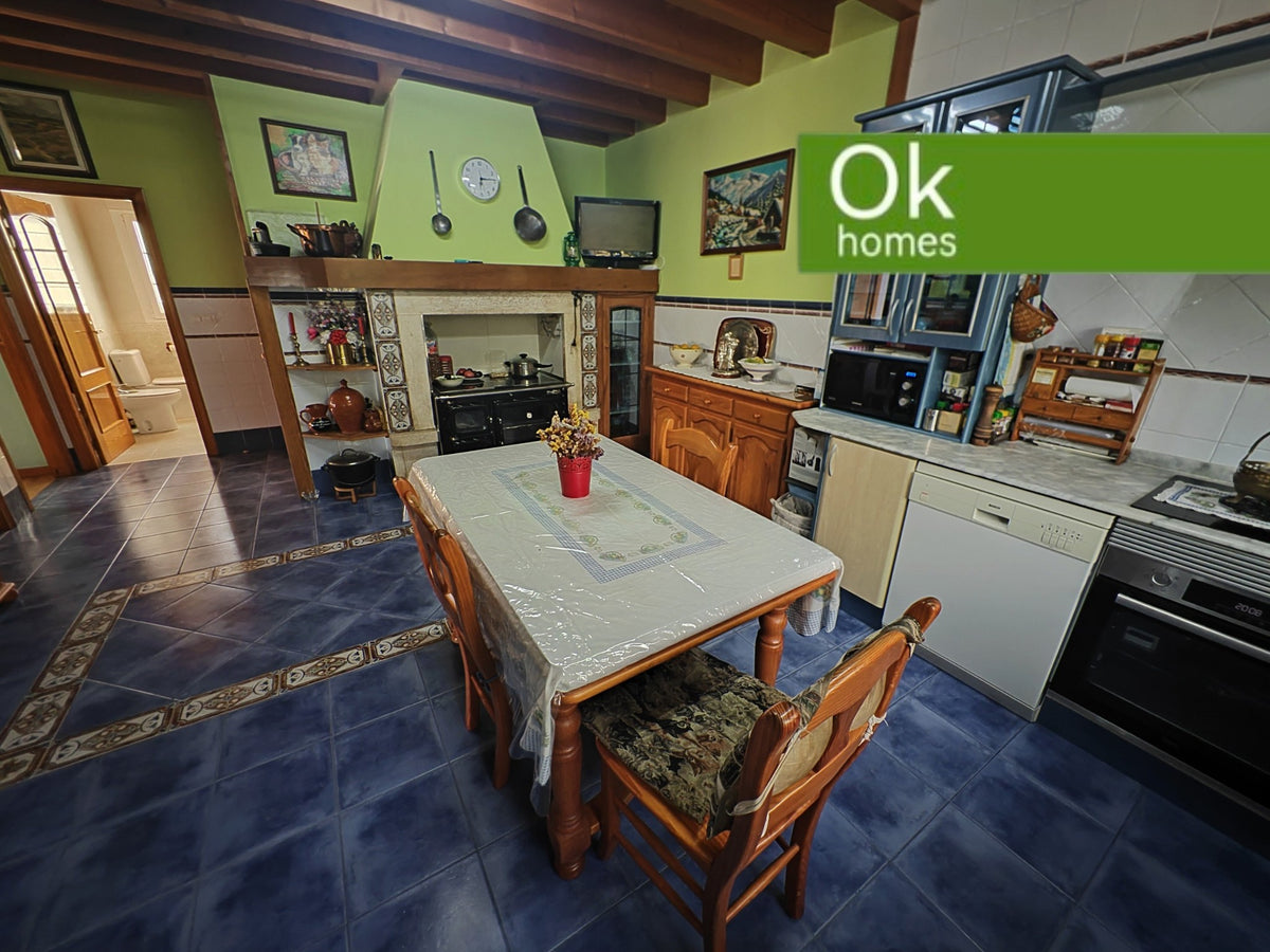 CASA V - LUGO (O Corgo) - AA/000 - 210
