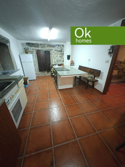 CASA V - FRIOL (LUGO) - AA/942 - 110