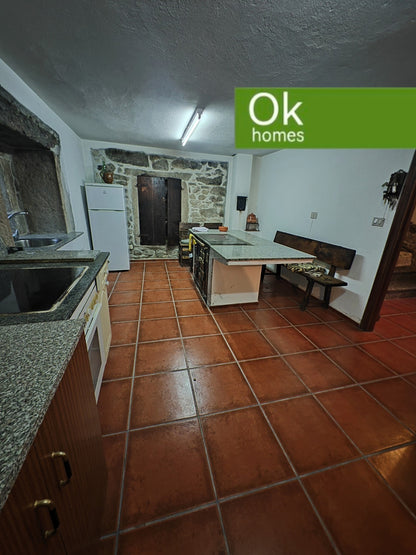 CASA V - FRIOL (LUGO) - AA/942 - 110