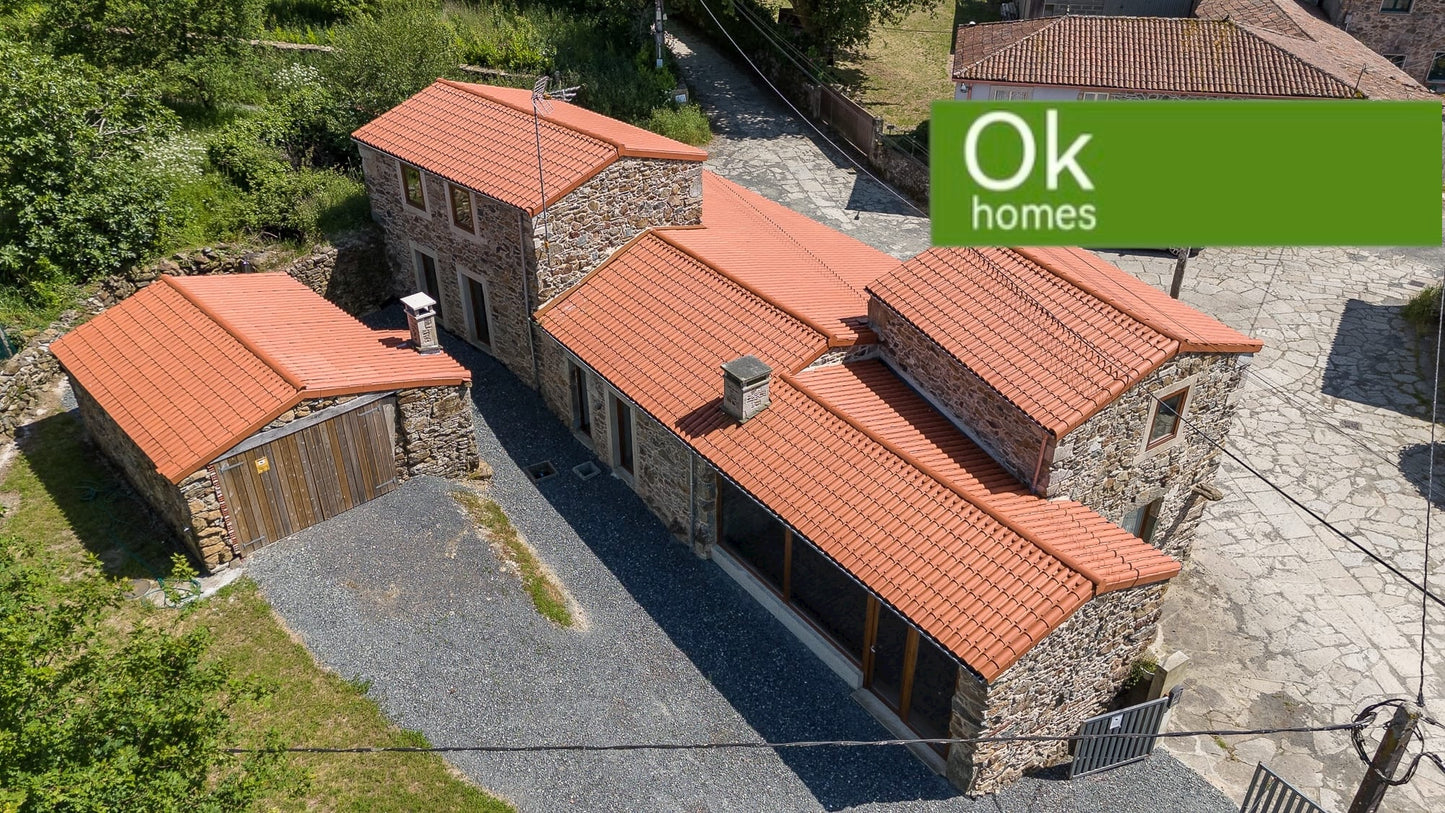 CASA RÚSTICA - MELIDE - AA/229M - 225