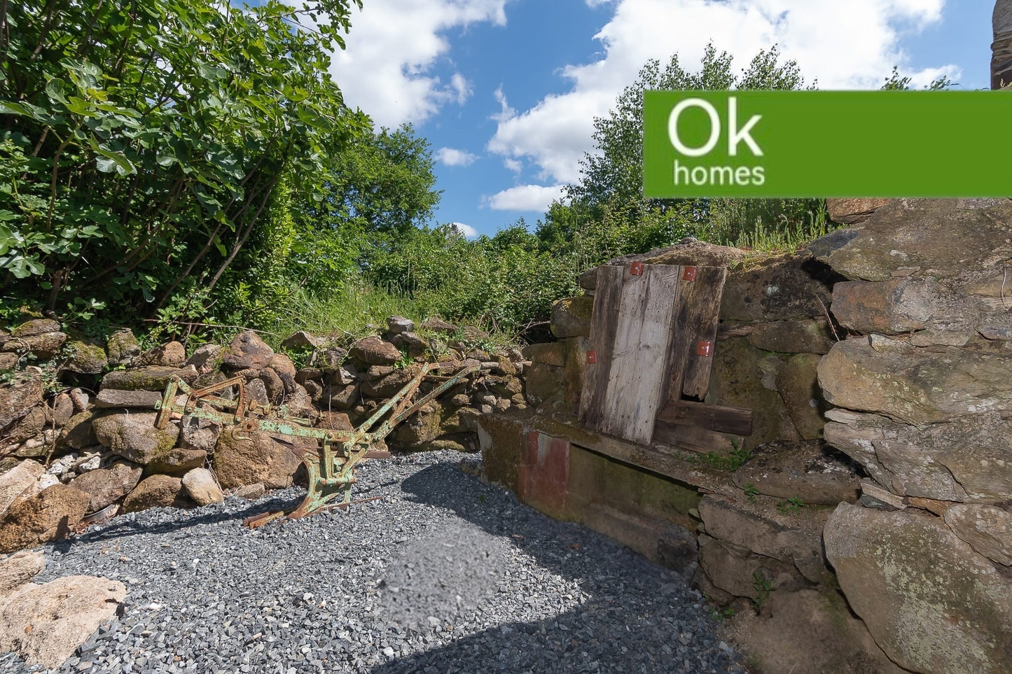 CASA RÚSTICA - MELIDE - AA/229M - 225