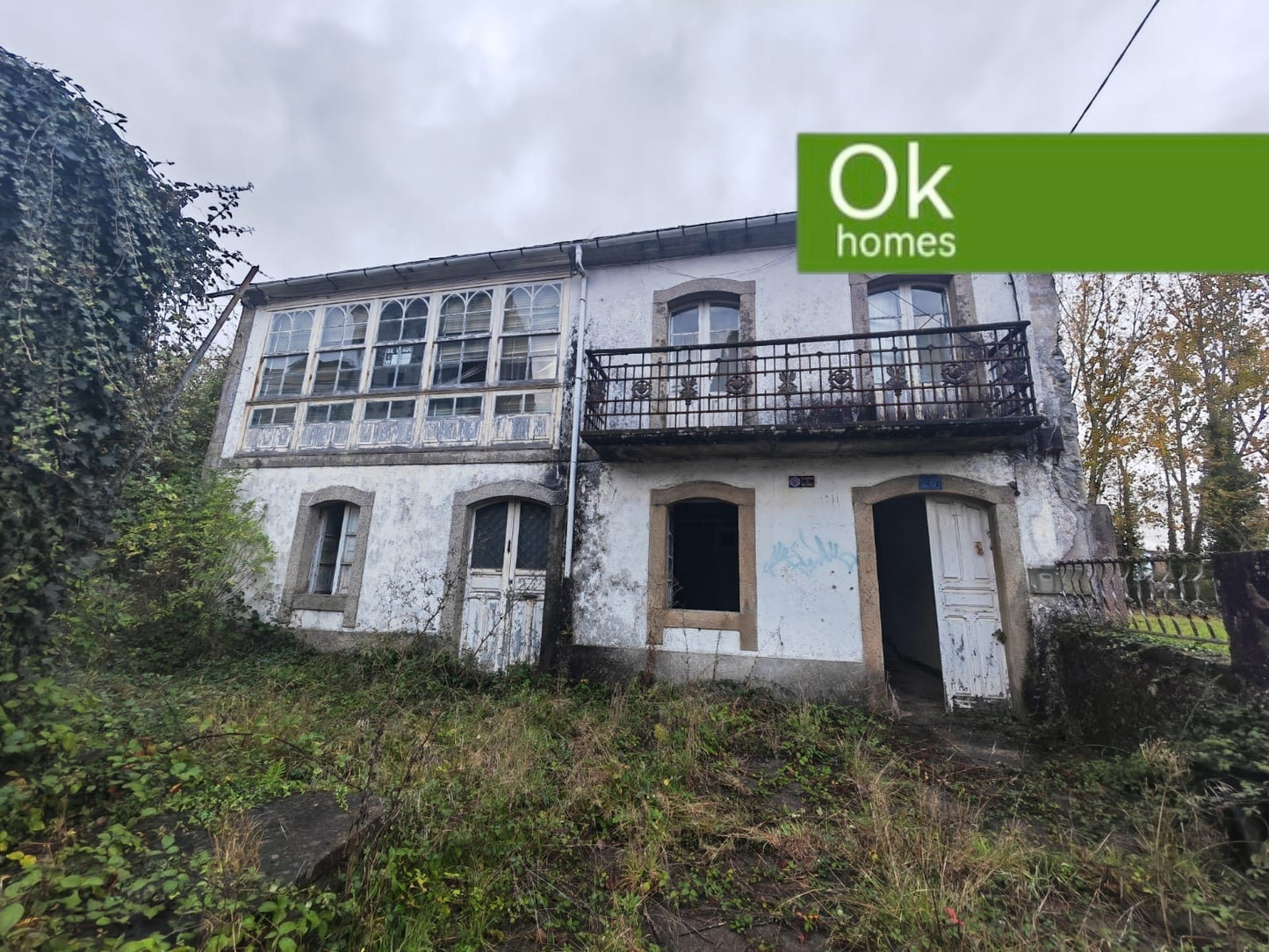 CASA V - GUITIRIZ (LUGO) - AA/400 - 99