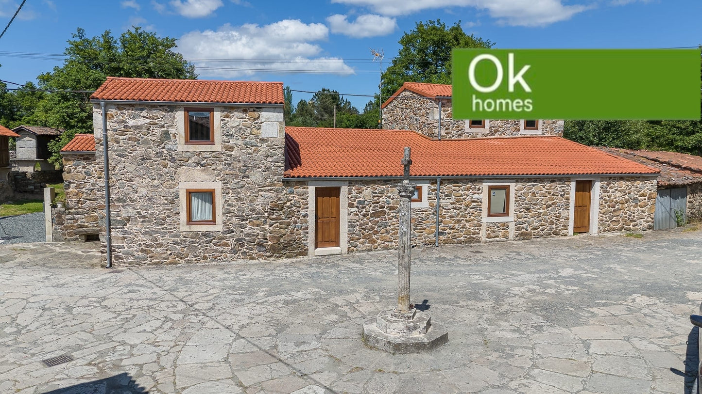 CASA RÚSTICA - MELIDE - AA/229M - 225