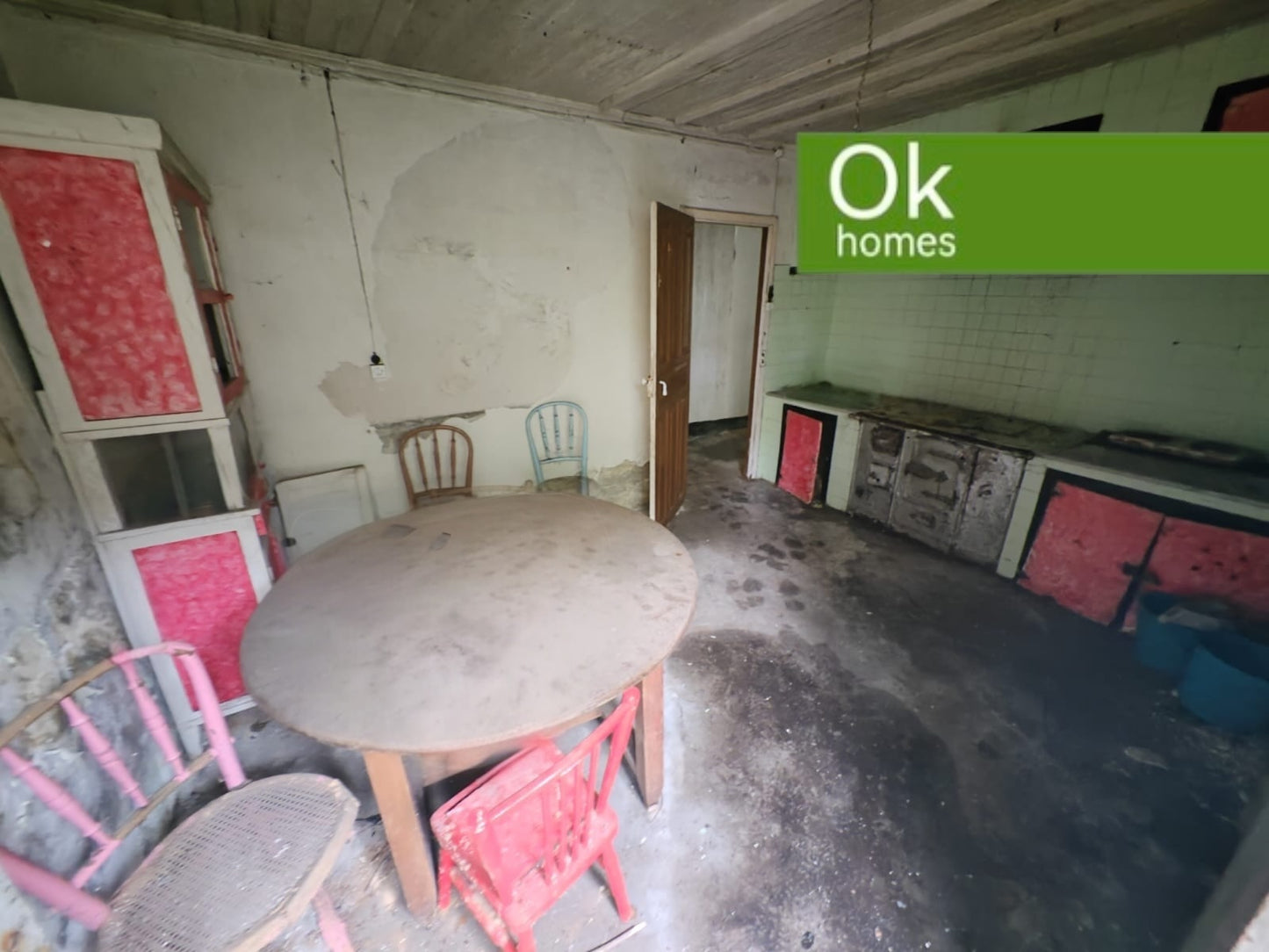 CASA V - GUITIRIZ (LUGO) - AA/400 - 99