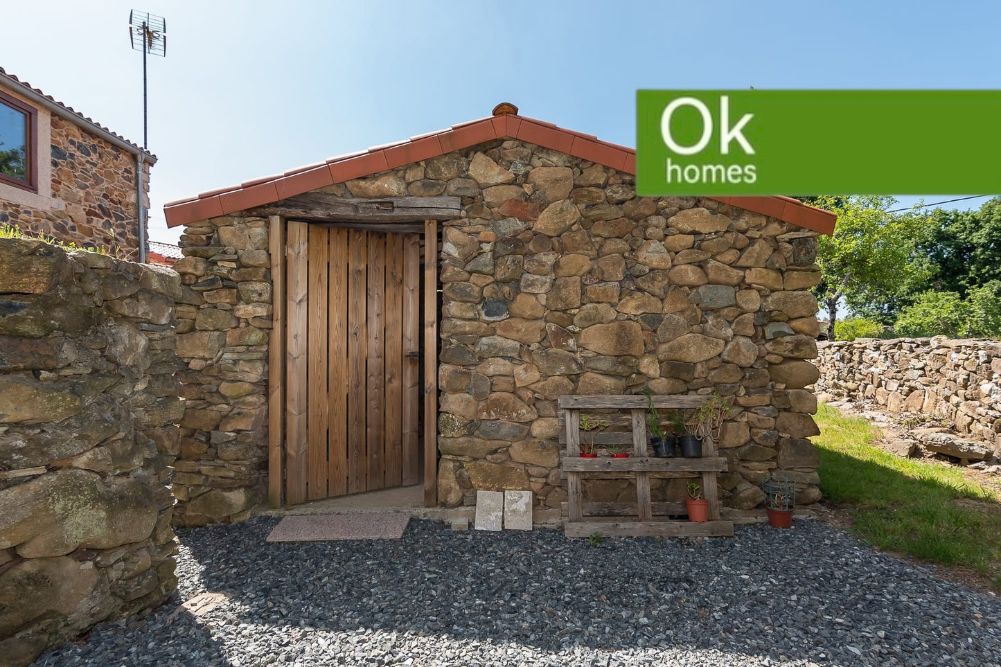 CASA RÚSTICA - MELIDE - AA/229M - 225