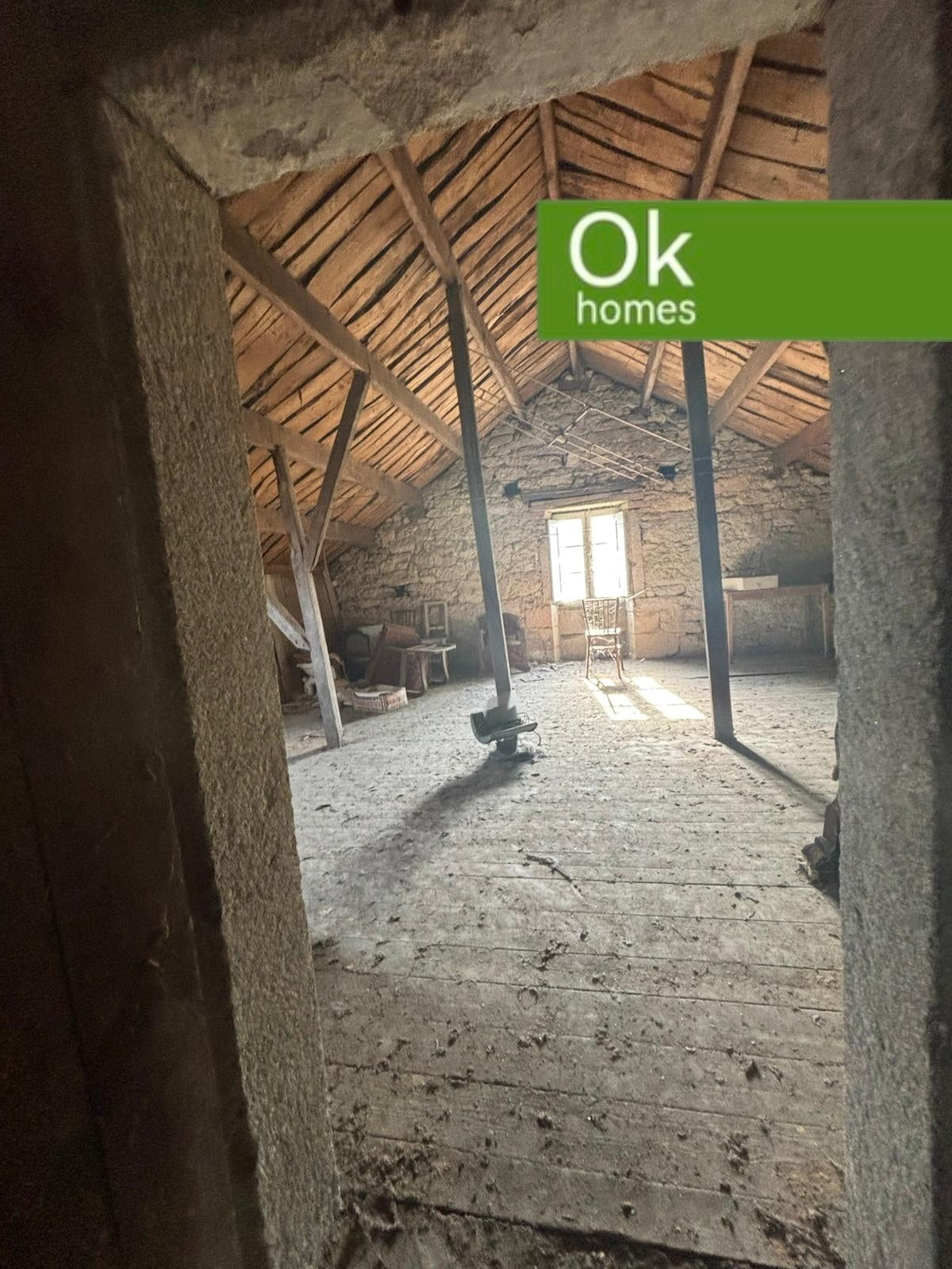 CASA V - GUITIRIZ (LUGO) - AA/400 - 99