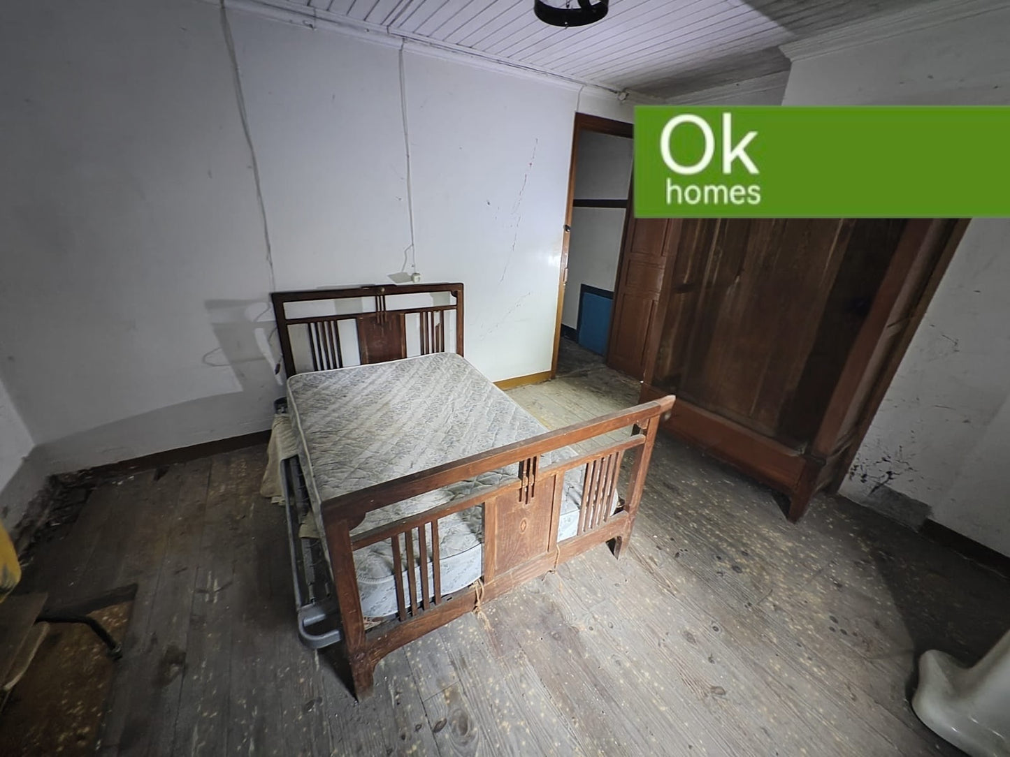 CASA V - GUITIRIZ (LUGO) - AA/400 - 99