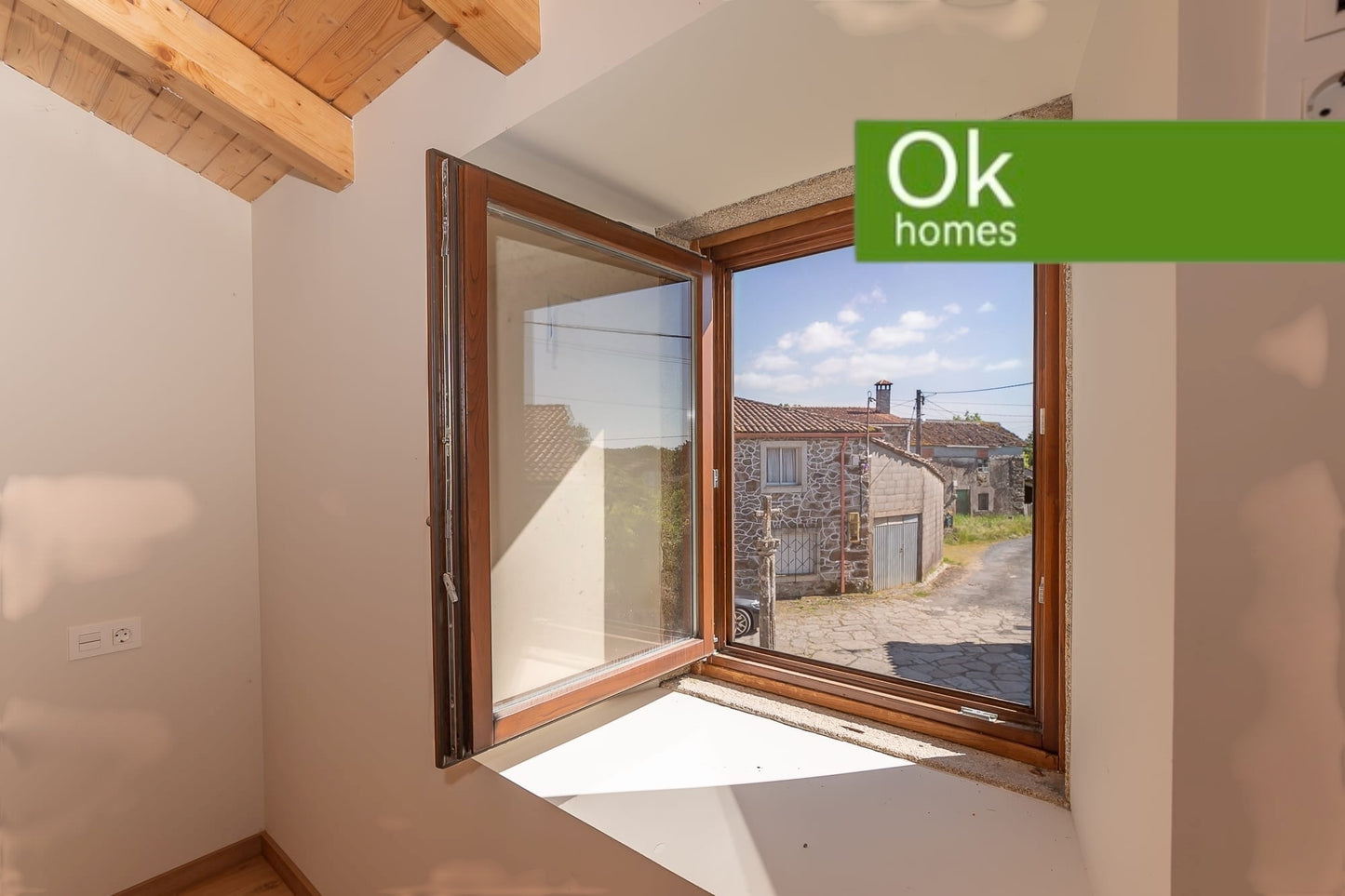 CASA RÚSTICA - MELIDE - AA/229M - 225