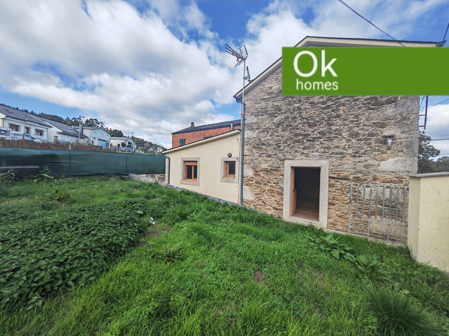 CASA V - GUITIRIZ (LUGO) - AA/309 - 130