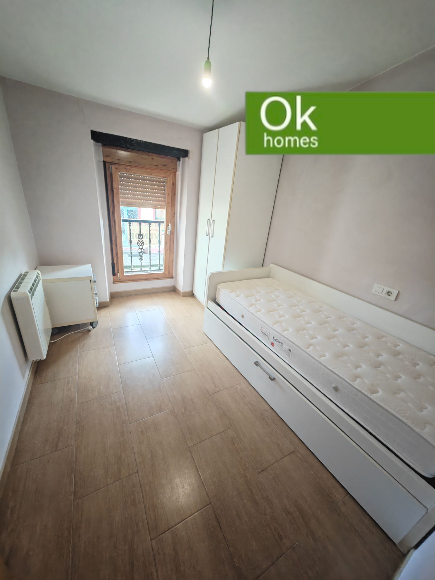 CASA V - GUITIRIZ (LUGO) - AA/309 - 130