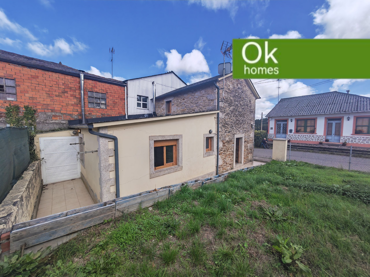 CASA V - GUITIRIZ (LUGO) - AA/309 - 130