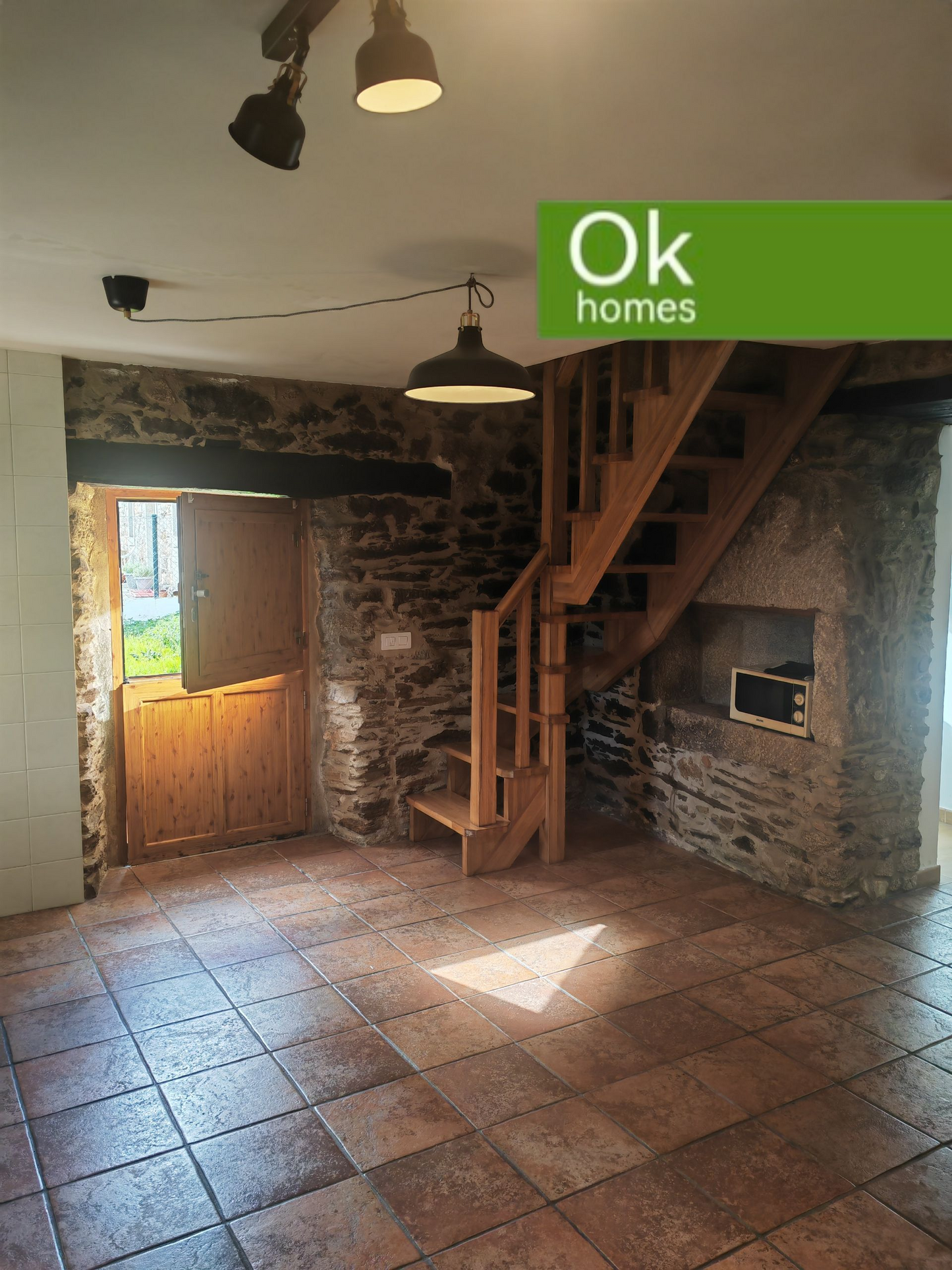 CASA V - GUITIRIZ (LUGO) - AA/309 - 130