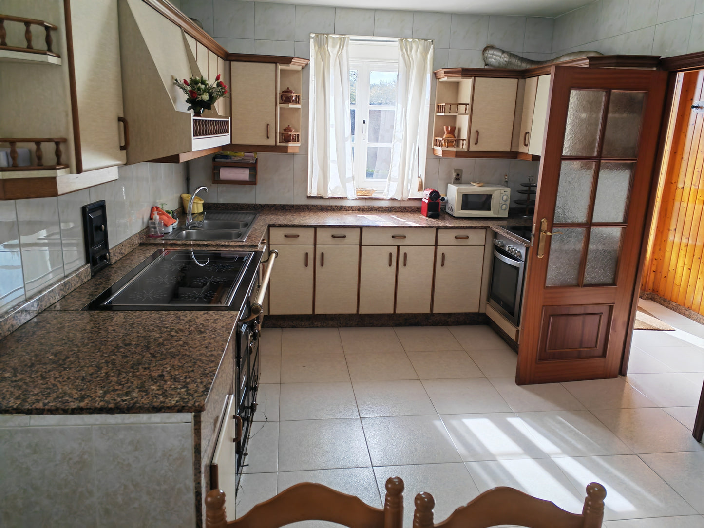 CASA ALQ. - TEIXEIRO - AA/083 - 750