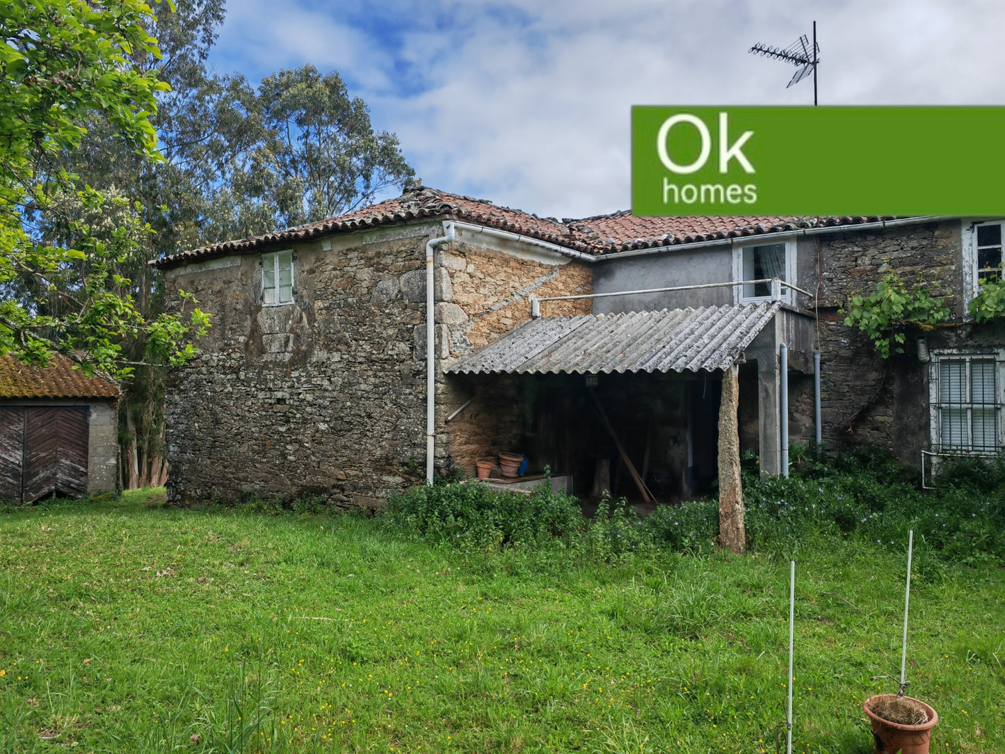 CASA RÚSTICA V - TOQUES - AA/229M - 225
