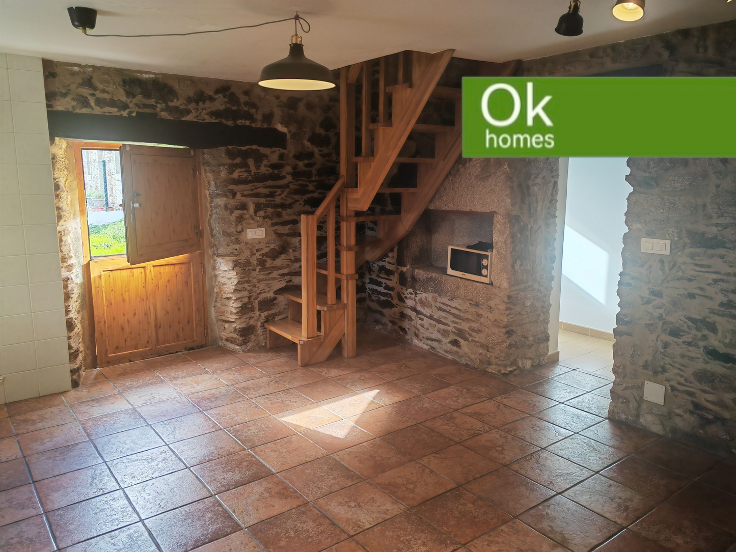 CASA V - GUITIRIZ (LUGO) - AA/309 - 130