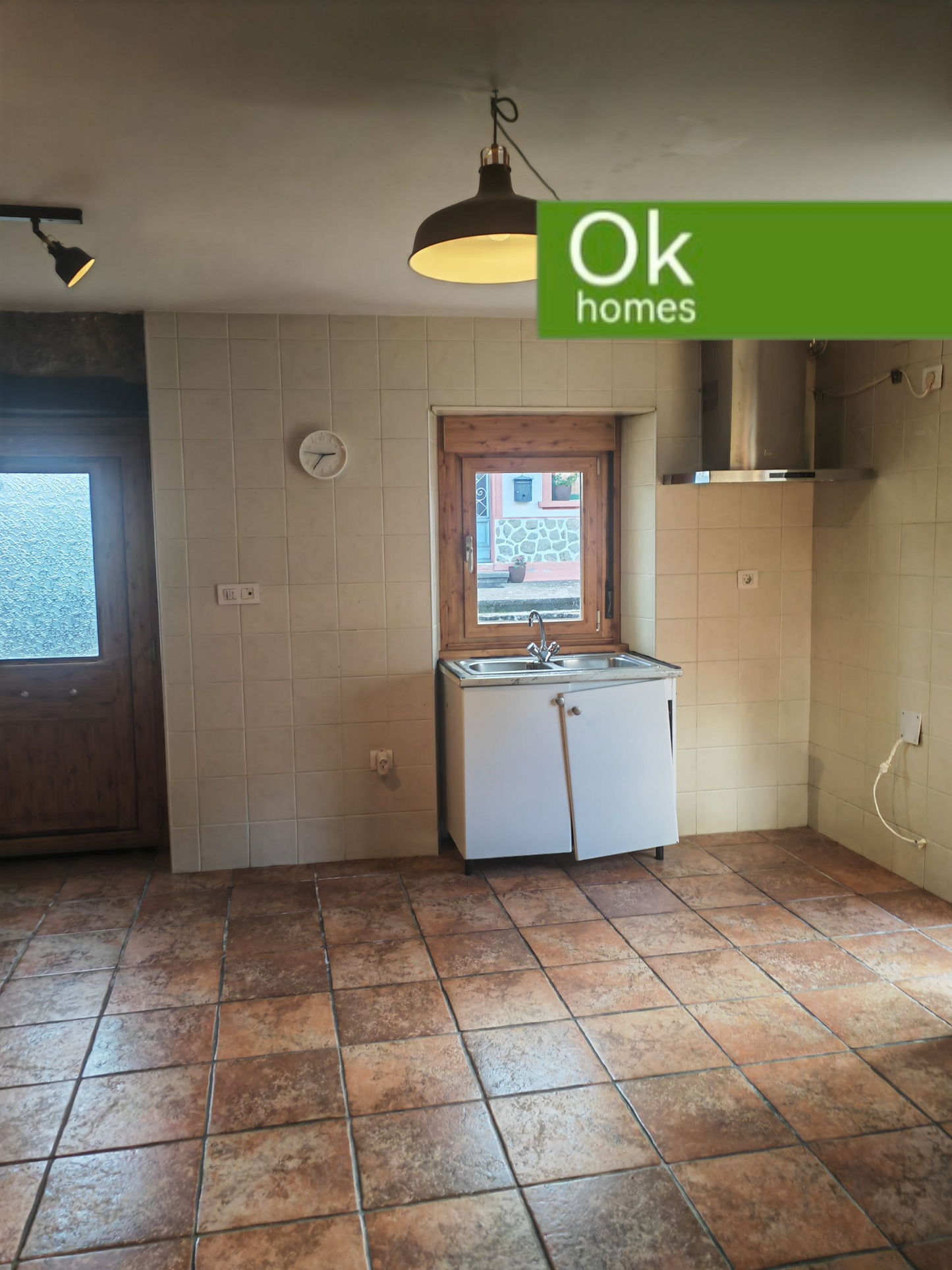 CASA V - GUITIRIZ (LUGO) - AA/309 - 130