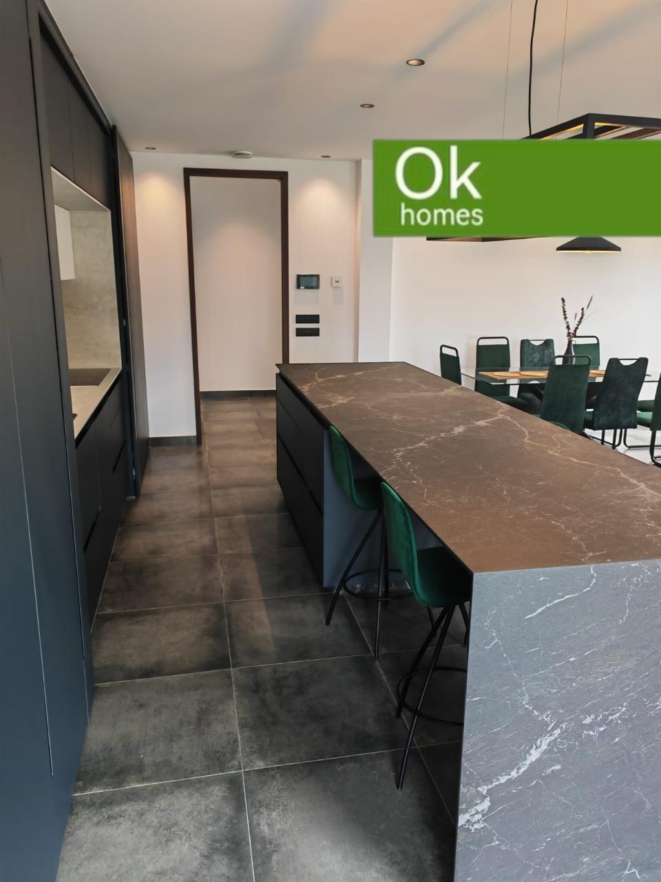 CHALET VENTA - OLEIROS - AA/605 - 1115