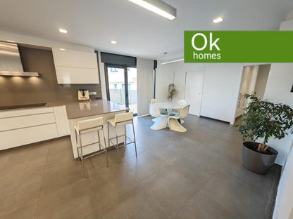 CHALET VENTA - REF: AA/177 - 899